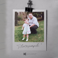 Photograph (Single)