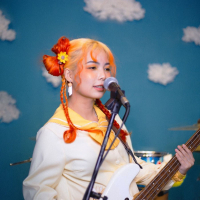 Hay là ... (Single)