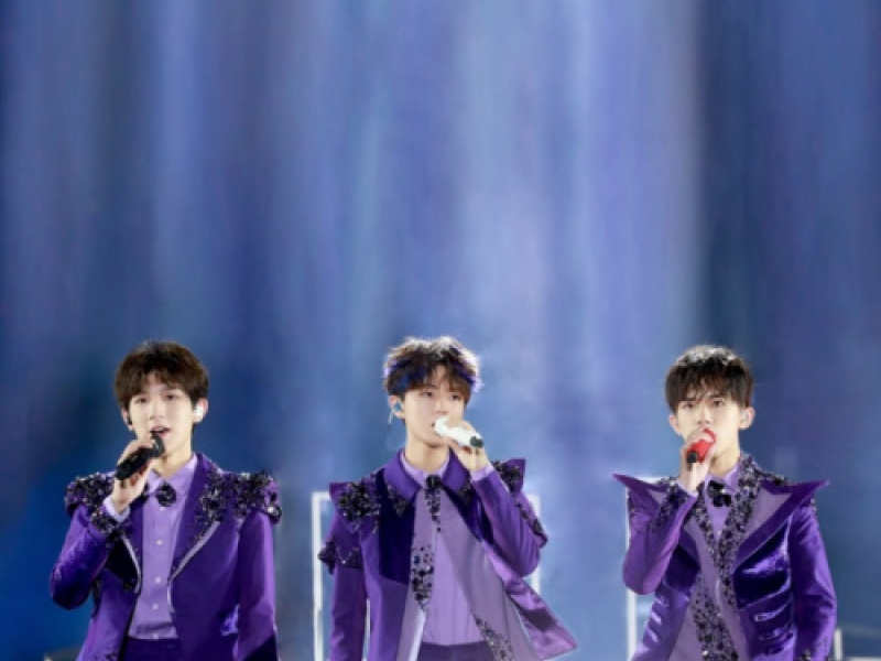 1826+Bắt Đầu•Tưởng Tượng TFBOYS Kỷ Niệm 5 Năm Thành Lập / 1826+开始·想象TFBOYS五周年演唱会