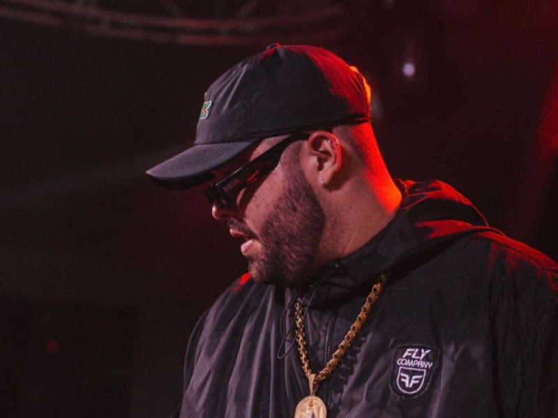 Você Quer um Quebrado ou Um Cara Ocupado (Single)