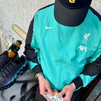 LAPROVINCE #4 (Single)