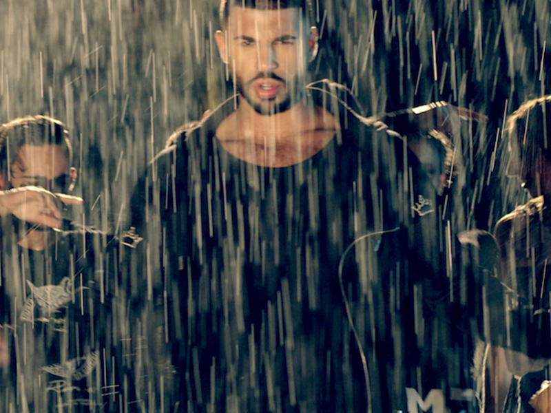 С друг ме бъркаш (Single)