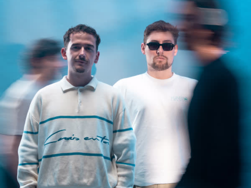 M'hauria de despertar (Tengo que despertar) (Single)