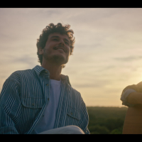 Viento Y Vida (MV) (Single)