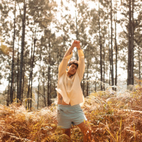 Não Me Chama de Sua (Single)