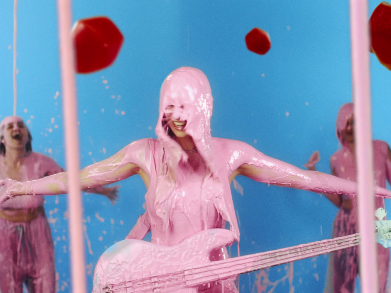 Hot Crush Lover (MV) (Single)