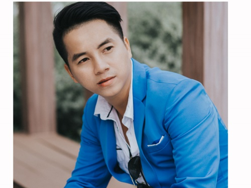 Ánh Sáng Trở Về (Single)