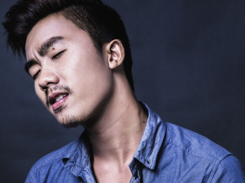 Em Chỉ Cần Yêu Anh Thôi (The Mini Album)