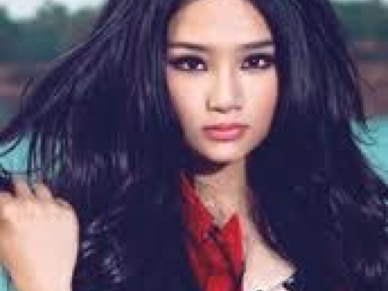 Công Chúa Mắt Nai