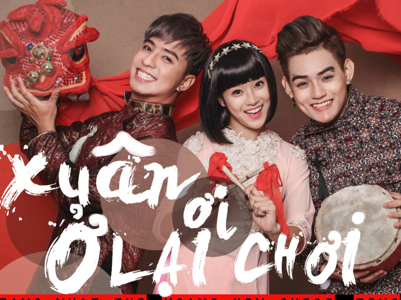 Xuân Ơi Ở Lại Chơi