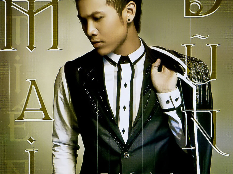 Như Vẫn Còn Đây