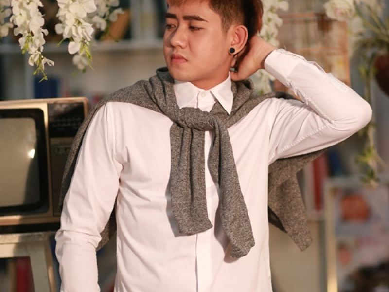 Cần Một Câu Trả Lời