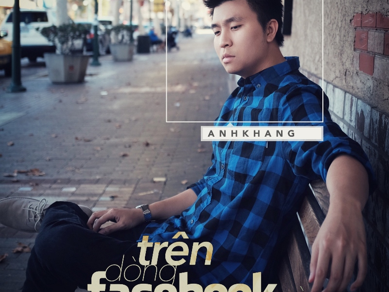 Trên Dòng Facebook Này