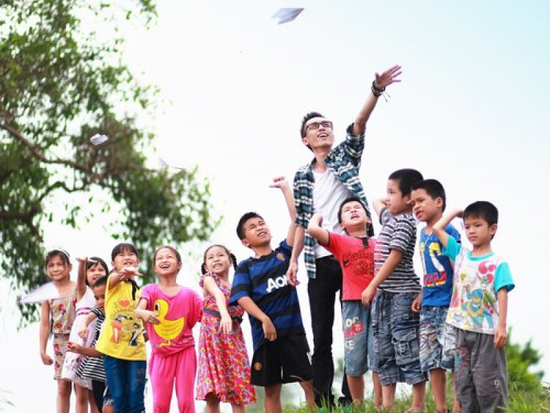 Cho Tôi Xin Một Vé Đi Tuổi Thơ (Single)