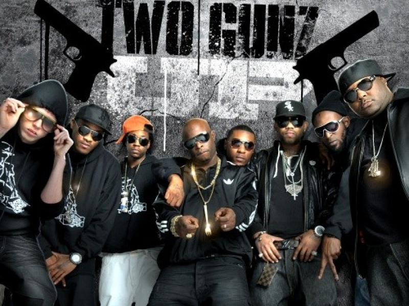 Two Gunz Up
